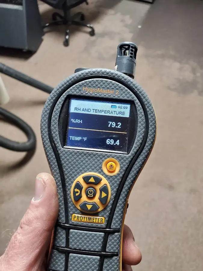 Moisture meter humidity assessment for Mold Remediation & Removal in Palos Heights
